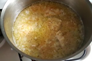 Escalop de porc in sos de mustar