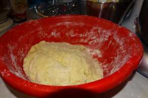 Desert galusti cu prune