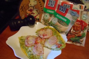 Pizza cu blat de broccoli