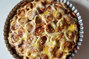 Desert tarta cu mere si scortisoara