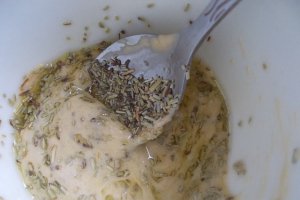 Cotlete de porc, cu pere si rozmarin