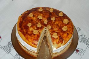 Desert tort savarina reinterpretat