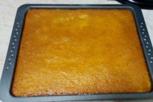 Desert prajitura turnata cu mere de vara