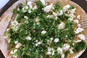 Aperitiv Yoka – rulou cu branza in stil armenesc