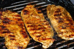 Cotlet marinat la gratar