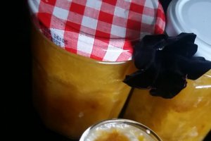 Compot de prune galbene