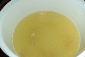 Curcan in sos de rosii cu cuscus aromat
