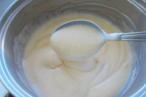 Crema mousseline, pentru prajituri si torturi