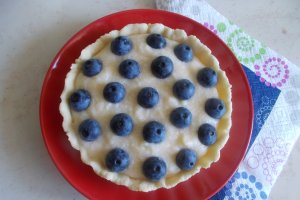 Desert mini tarte cu crema mousseline si afine