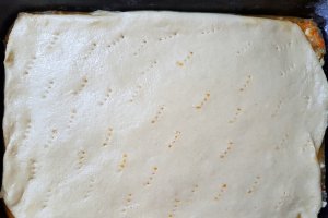 Aperitiv placinta cu legume si mix de seminte