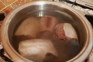 Limba de vita cu ierburi si dovlecel la slow cooker Crock-Pot
