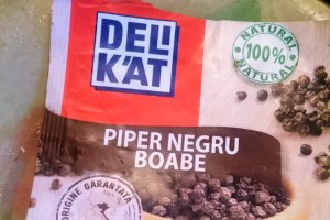 Iepure cu rozmarin si cartofi
