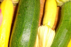 Ciorba de pui cu zucchini