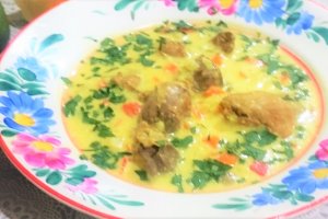 Ciorba de pui cu zucchini