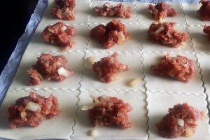 Pateuri cu carne - Somsa