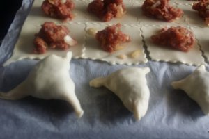 Pateuri cu carne - Somsa