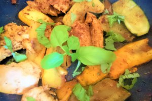 Piept de curcan cu zucchini