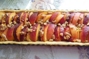 Tarta cu piersici si bezea