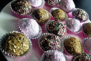Desert Brigadeiro- bomboane, trufe cu ciocolata braziliene