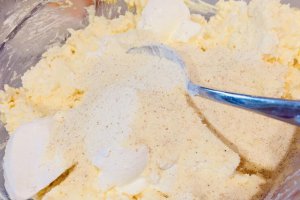 Placinta greceasca cu branza feta