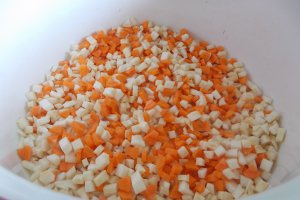 Ciorba de legume, cu tăiței