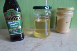 Sos de mustar cu miere, ideal pentru peste si pui