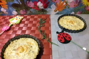 Aperitiv piure de cartofi aromat cu oua de prepelita