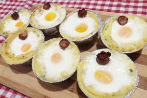 Aperitiv cartofi surpriza