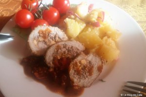 Rulada de porc cu branza cheddar