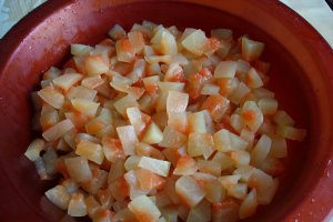 Dulceata de coji de pepene rosu