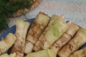 Rulouri de vinete pane, reteta reinterpretata