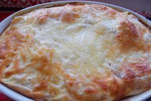 Cartofi cu mozzarella, la cuptor