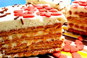 Desert prajitura cu crema de lamaie si biscuiti