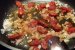 Macrou proaspat cu scoici, chorizo si rosii-1