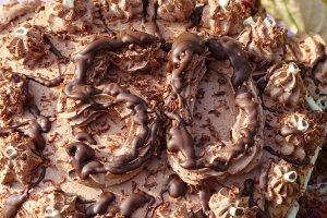 Desert tort juma de centenar (reteta 1200)