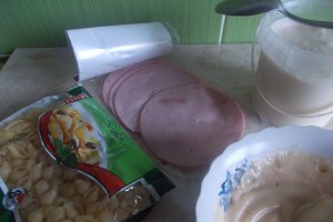 Salata de paste, cu sunca si maioneza