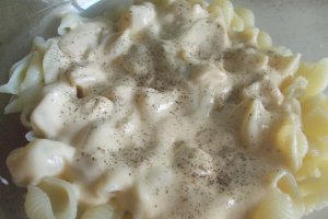 Salata de paste, cu sunca si maioneza