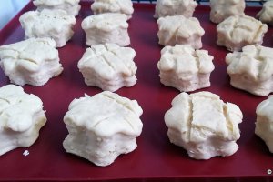 Aperitiv pogacele unguresti cu cascaval / Pogacsa
