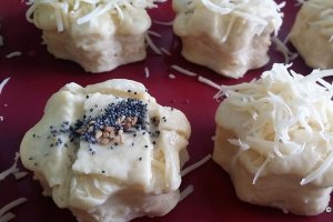 Aperitiv pogacele unguresti cu cascaval / Pogacsa