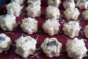 Aperitiv pogacele unguresti cu cascaval / Pogacsa