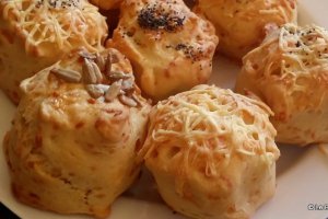 Aperitiv pogacele unguresti cu cascaval / Pogacsa