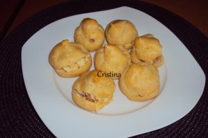 Aperitiv choux cu omleta