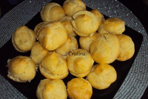 Aperitiv choux cu omleta