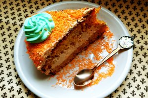 Desert carrot cake
