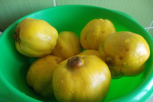 Dulceata de gutui, cu scortisoara si anason stelat