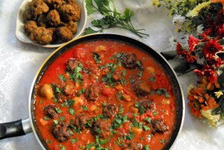 Chiftele marinate cu ciuperci de padure