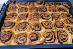 Desert spirale cu ciocolata si nuca