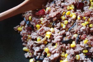 Aperitiv mamaliga prajita