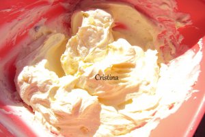 Desert cu mere si mascarpone