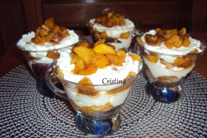 Desert cu mere si mascarpone